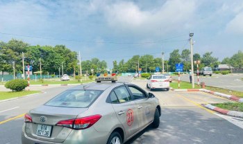 Khóa Học Lái Xe Hạng B Số Sàn